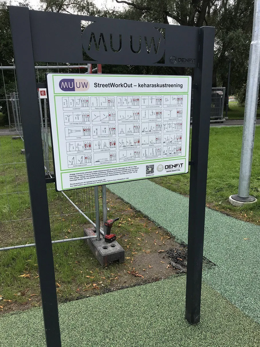 Denfit Instruction Board instruktionstavle udendørs