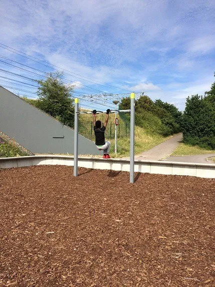 Denfit DSW4651 WaveBar pullup bar bølget