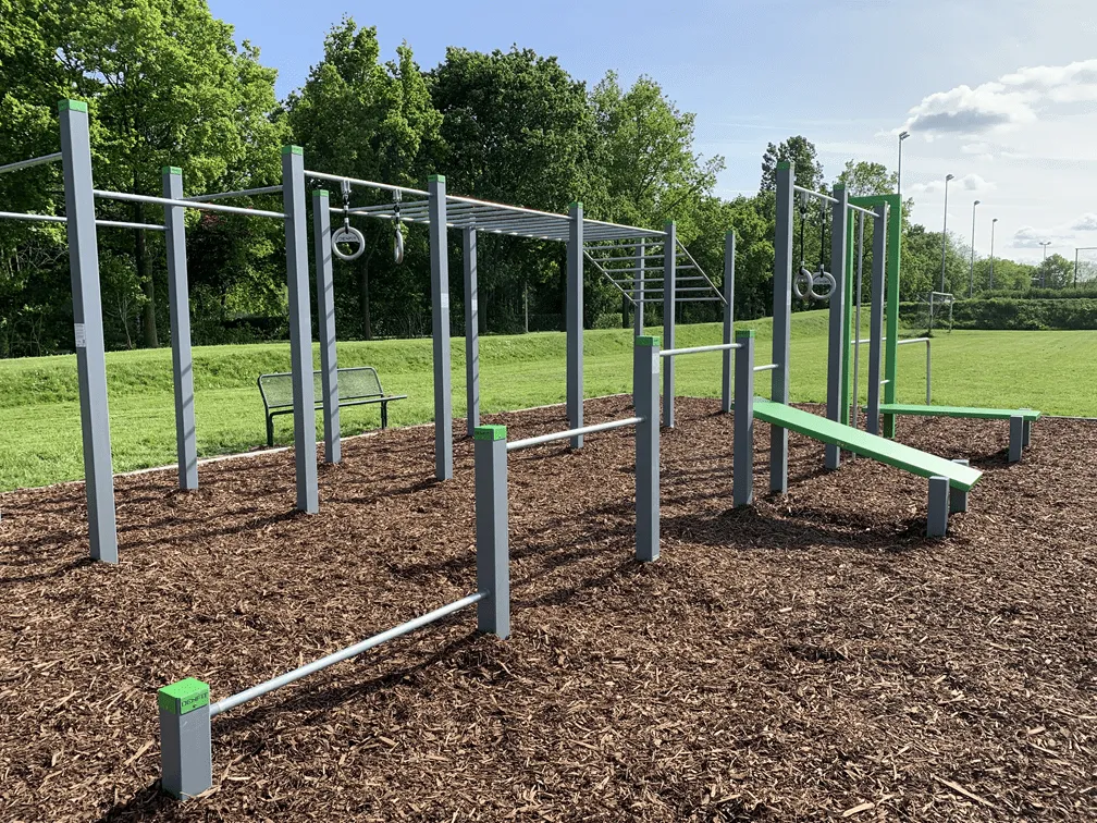 Denfit DSW4275 træningsstativ udendørs
