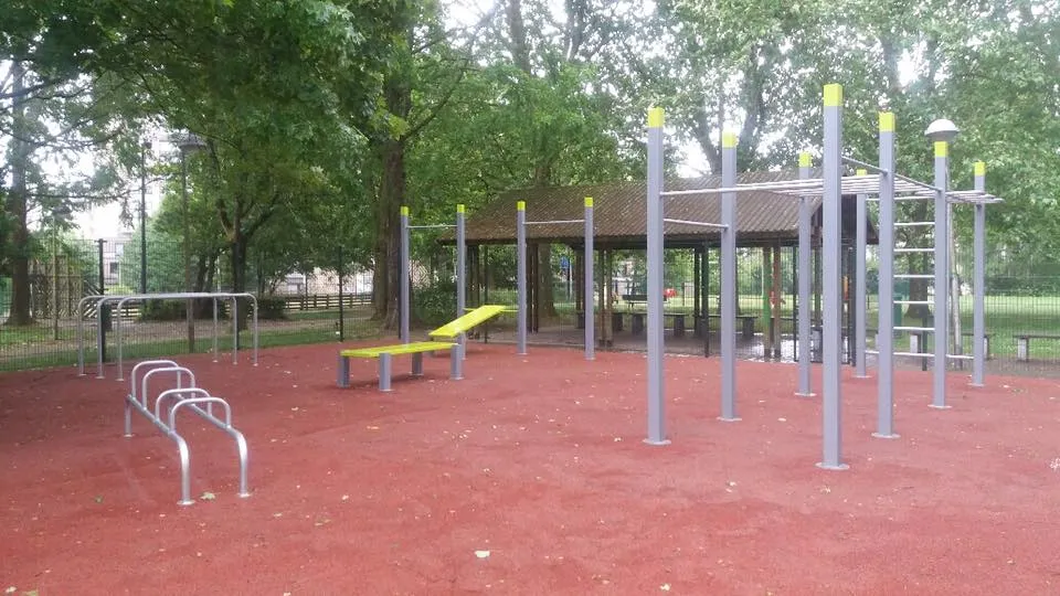 Denfit DSW4112 Streetworkout bænk til mave