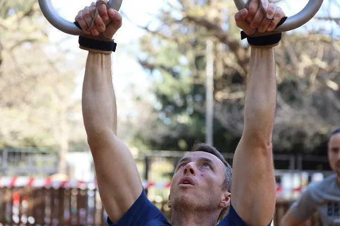 Denfit DSW4465 pull-up bar udendørs med ringe