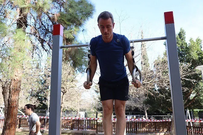 Denfit DSW4465 pull-up bar udendørs med ringe