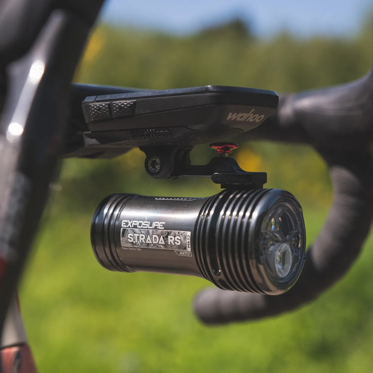 Exposure Lights Strada Mk12 RS AKTIV forlygte 1450 lumen