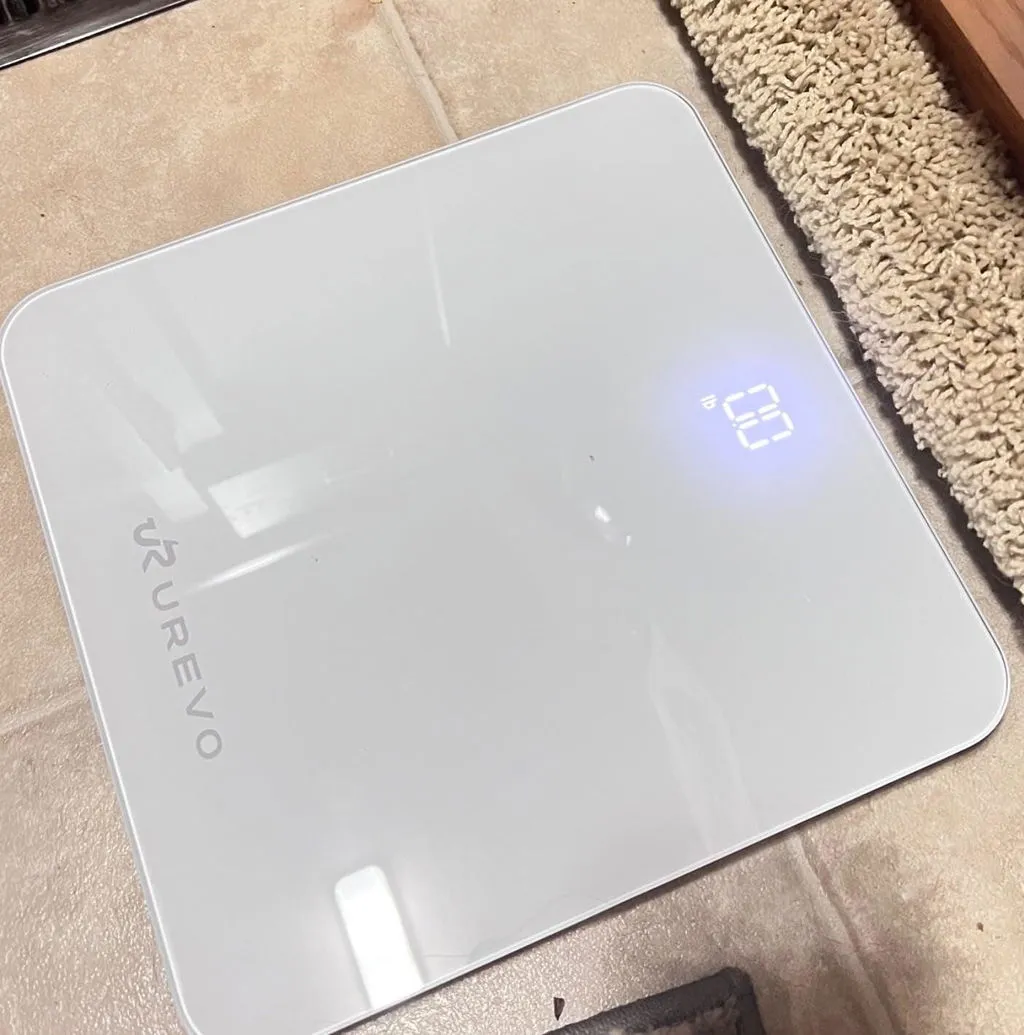 Urevo SmartFit badevægt white smart vægt