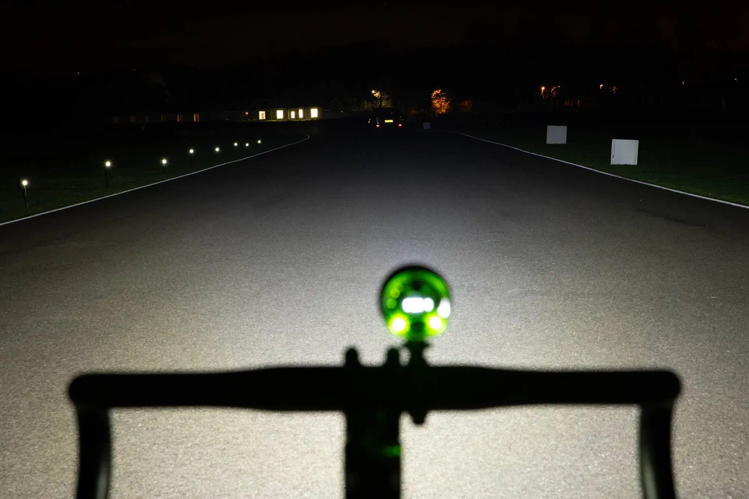 Exposure Lights Strada Mk12 RS AKTIV forlygte 1450 lumen