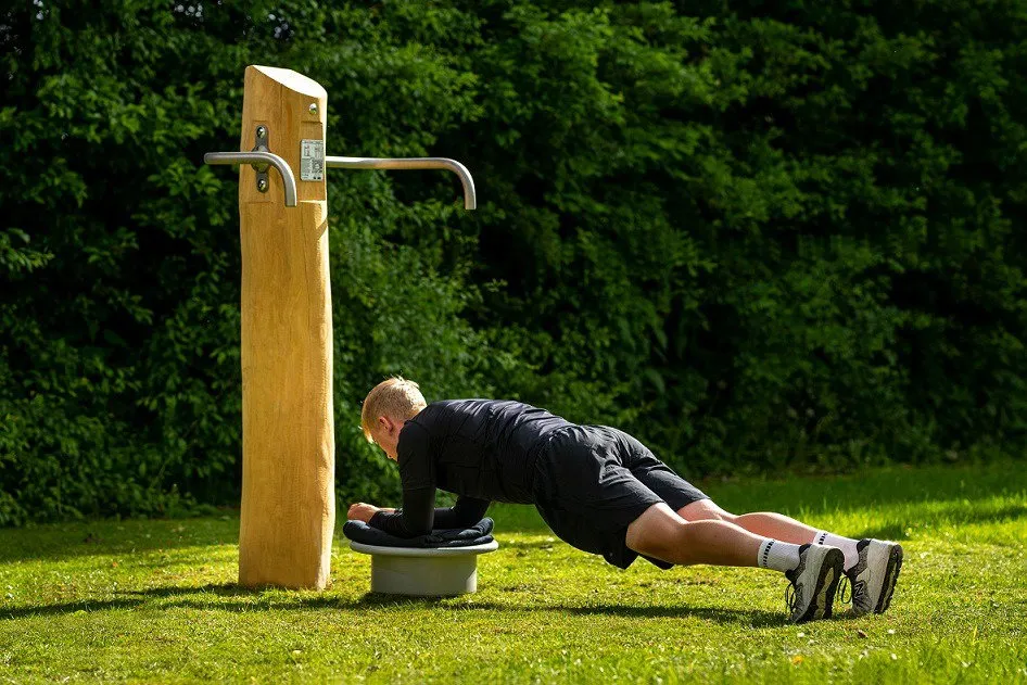 Denfit Nature Fitness Balanceboard balancebraet i trae