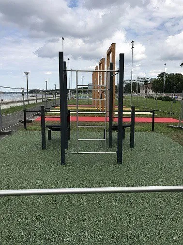 Denfit DSW4553 Wall træningsstation med bænke